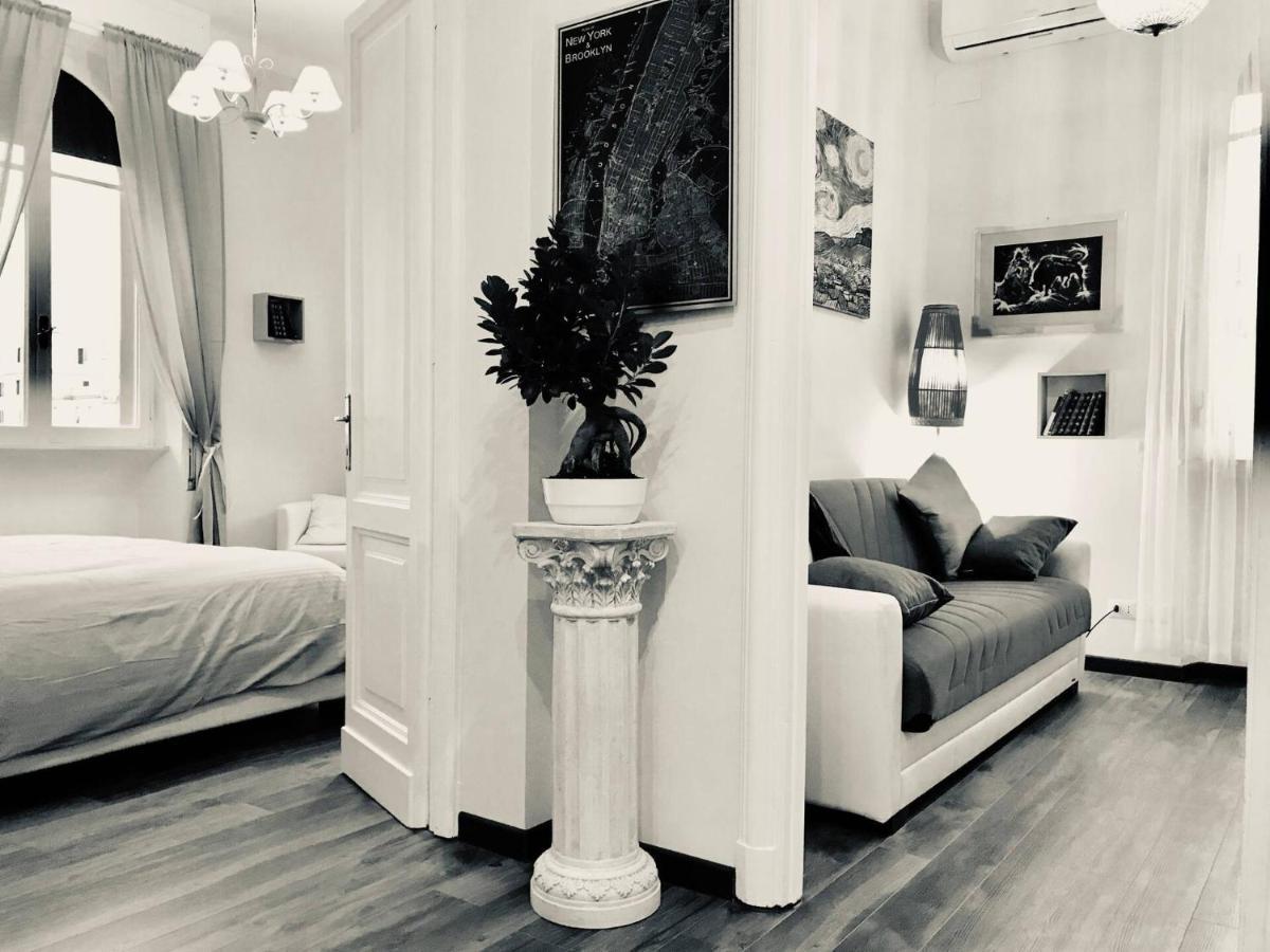 San Giovanni Apartment 80 Mq Rome Bagian luar foto